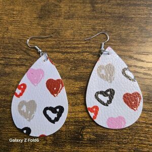 ❤️3/$15 Faux Leather Dangle Earrings Valentines Day